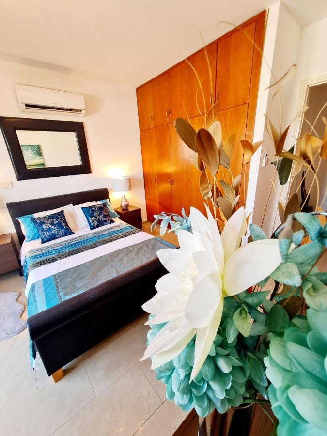 Stunning Apartment C106 With Balcony Looking Over Pool ペイヤ エクステリア 写真