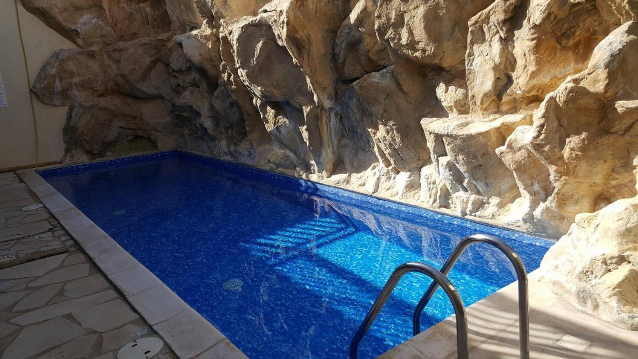 Stunning Apartment C106 With Balcony Looking Over Pool ペイヤ エクステリア 写真